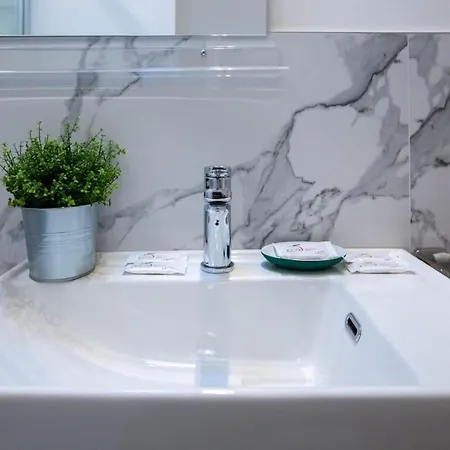 Apartament Padova 177 - Nemesi *